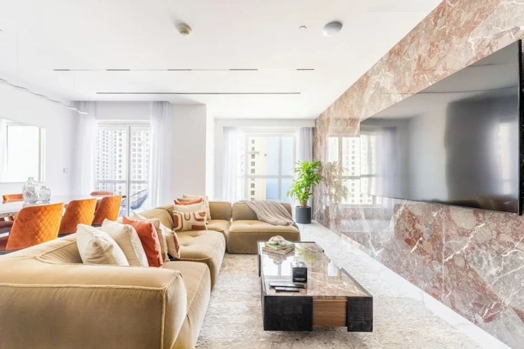 Luxury Apartment