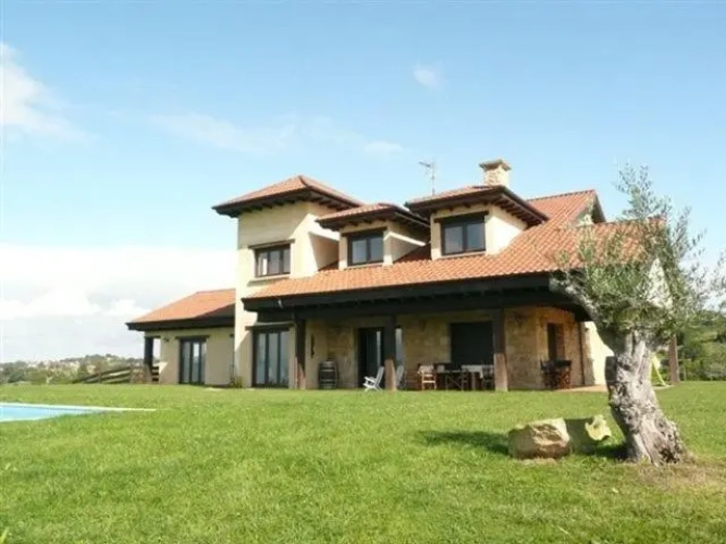 2 Bedrooms Cottage