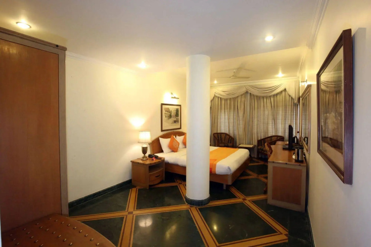 Fabhotel Kwality Regency