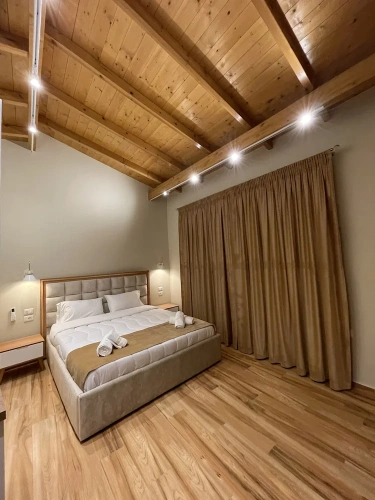 Deluxe Triple room with balcony