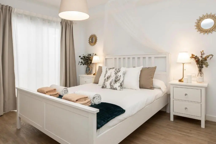 Flower Beach Suite 20