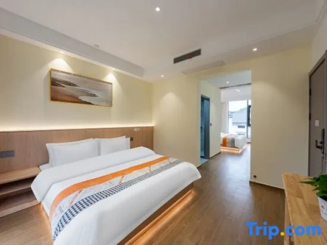 2 Bedrooms Family Suite with panoramic view