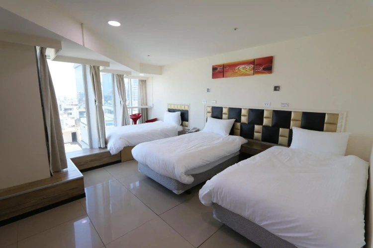 Deluxe Triple room