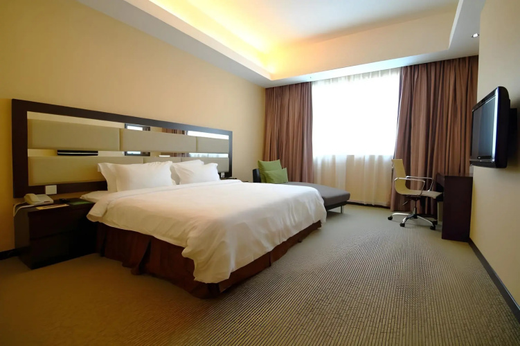 Ixora Hotel