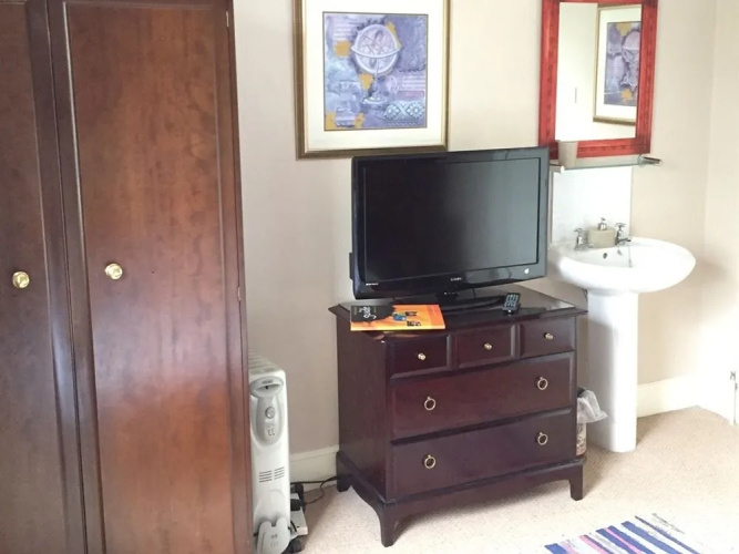 Croxton House Bed and Breakfast