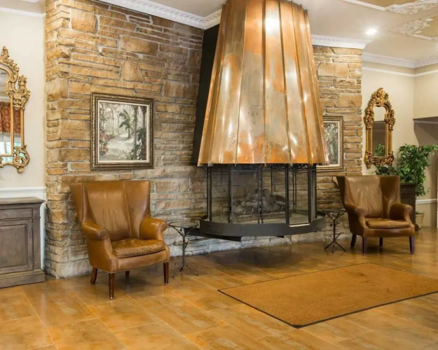 St. Lawrence Hotel
