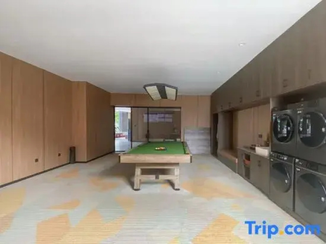 MEHOOD EZZI Hotel (Xinxiang Huixian)
