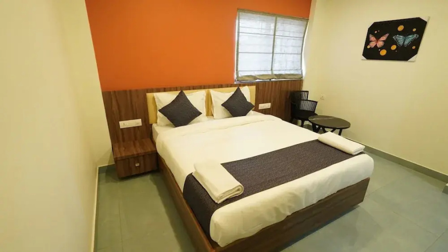 Hotel Hive Inn