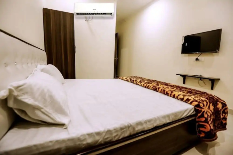 T.T Residency