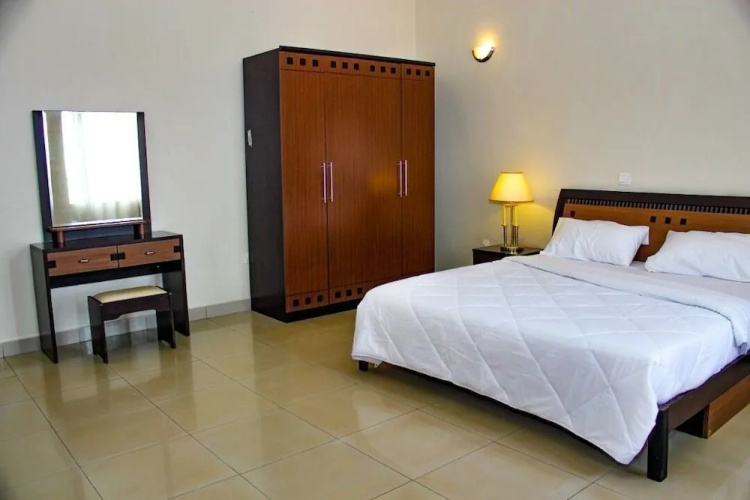 Azalea Guest House Gisozi