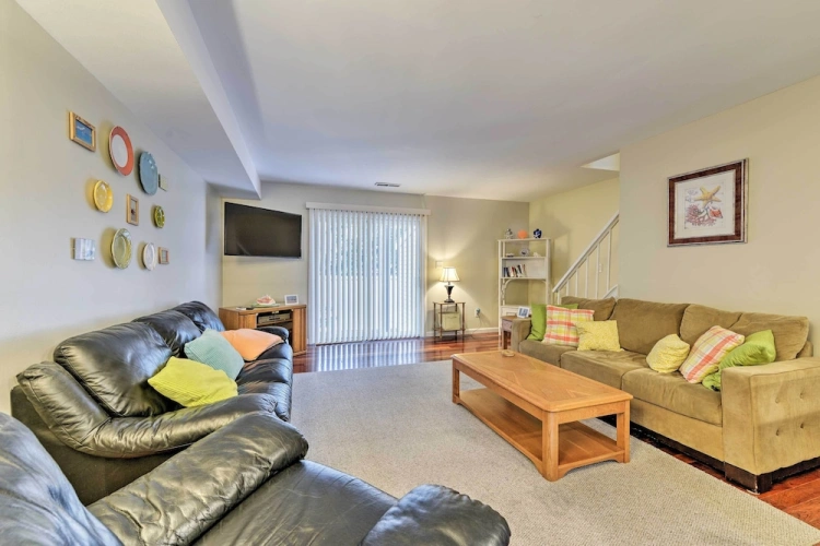 3 Bedrooms Apartment with balcony