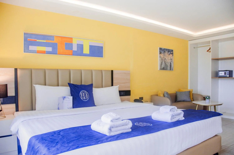 Ht9 Hotel