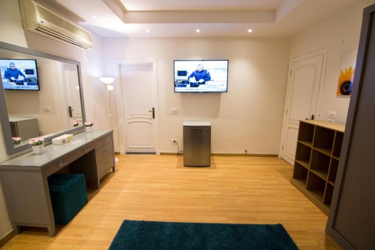 Guest rooms