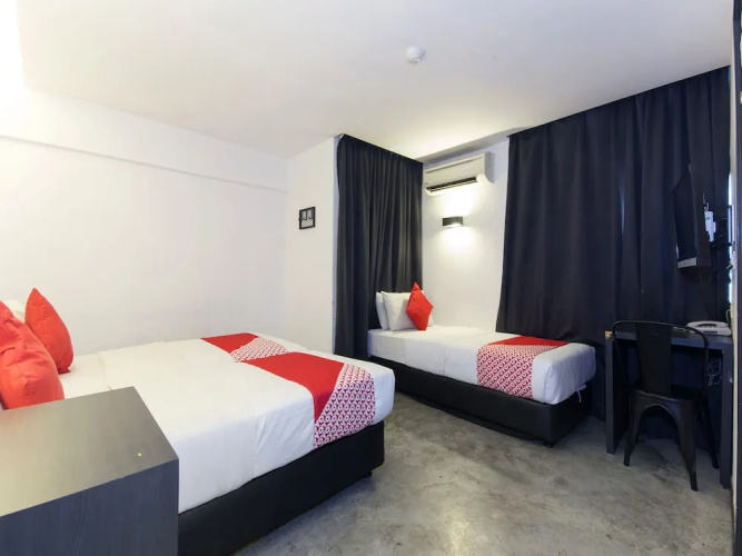 OYO 416 Grid 9 Hotel