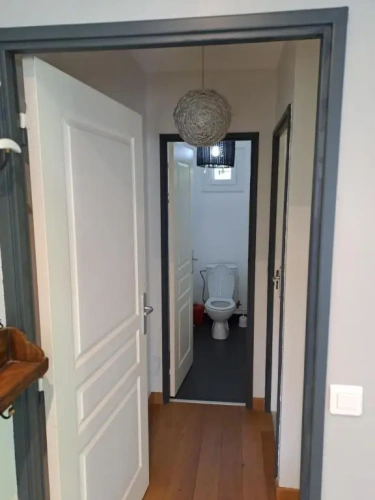 3 Bedrooms Cottage