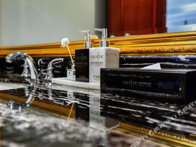 Business Double Suite