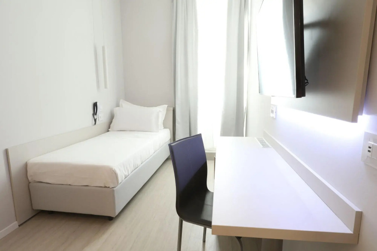 Cadorna Luxury Hotel