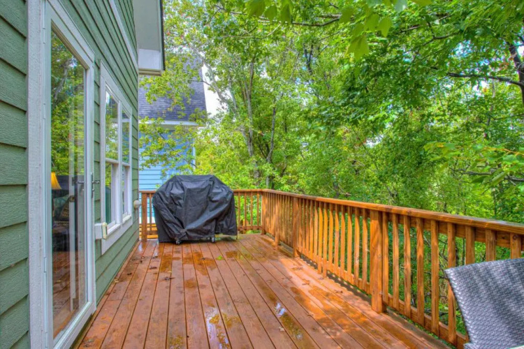 5504 Turtle Cove Community Pool