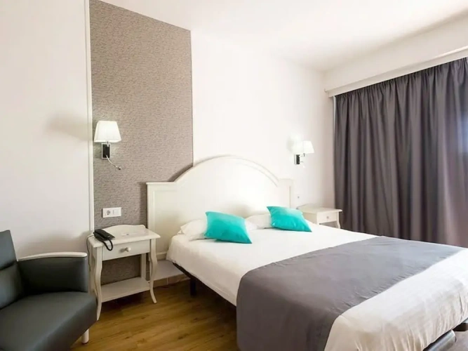 Standard Double room with balcony and with pool view