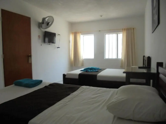 Standard Triple room