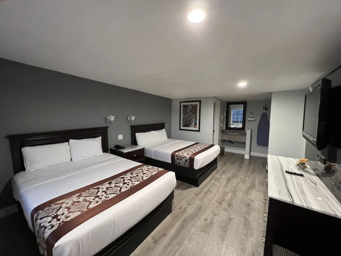 Relax Inn Motel