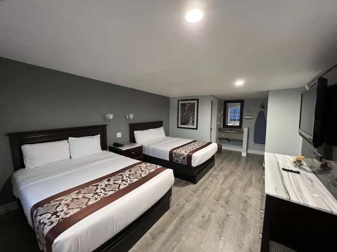 Deluxe Quadruple room