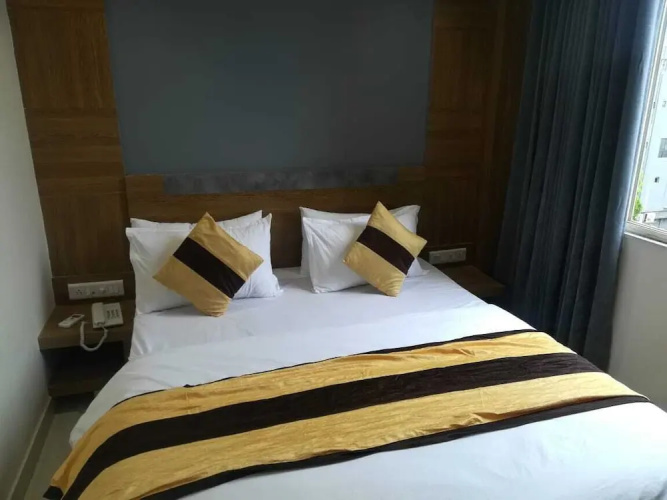 Hotel Satellite Inn