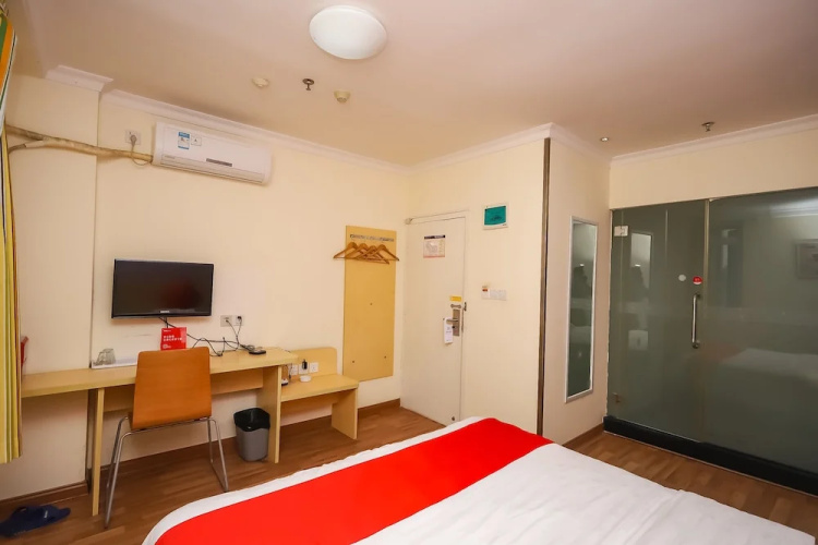YuanMan Hotel