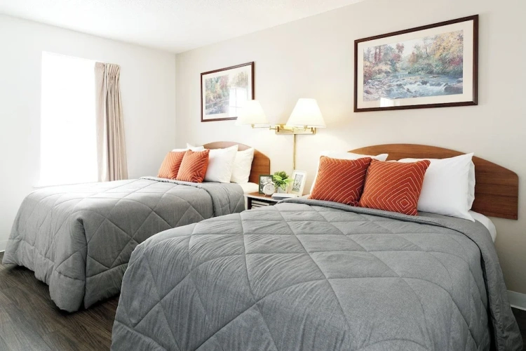 Quadruple Suite
