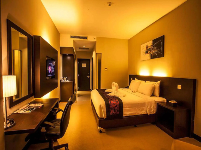 King's Hotel Nagoya Batam