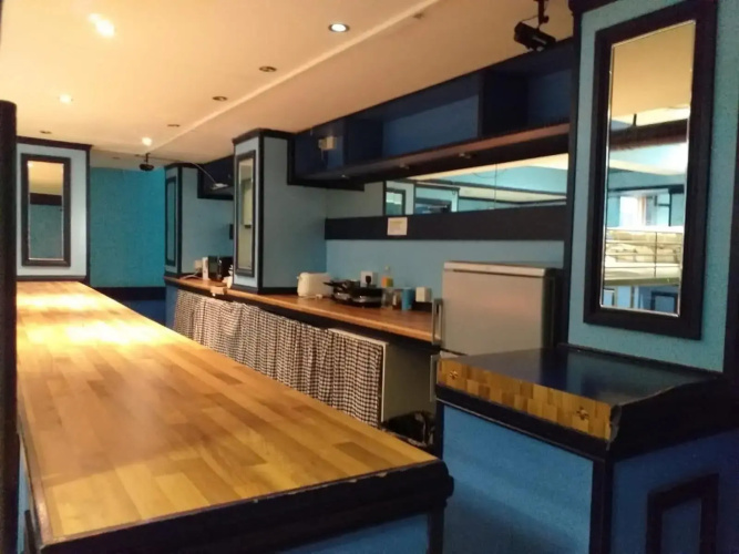 The Queens Hostel