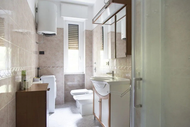 2 Bedrooms Flat near Bocconi, Iulm, Navigli