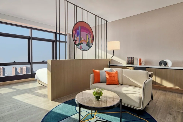 Premier room