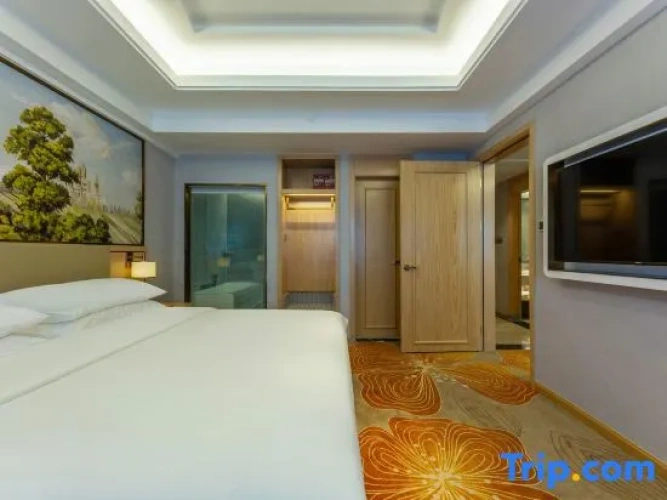Deluxe Double Suite