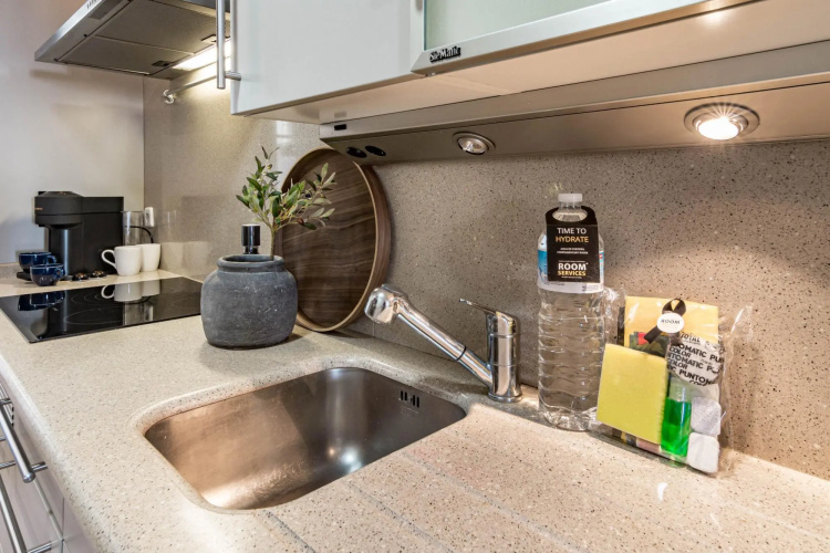 SAA3- Spacious apartment close to beach