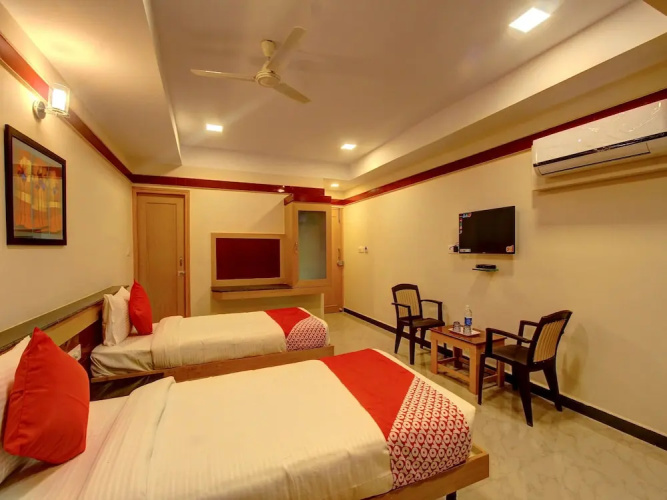 OYO 13567 Span Suites Banswadi