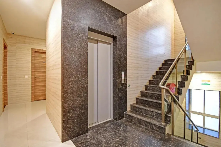 Townhouse 726 Hotel All In One