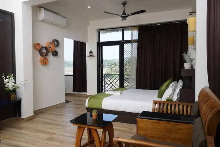 Superior room