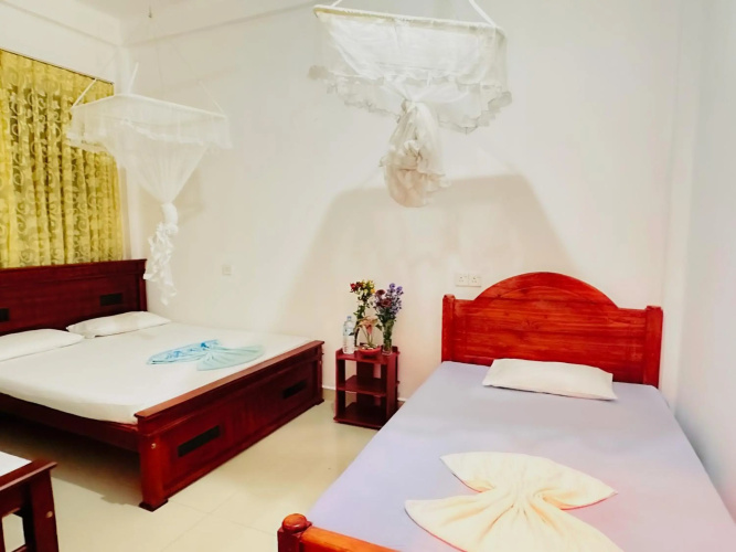 Golden Town Hostel