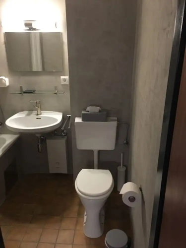 Klamas Apartments