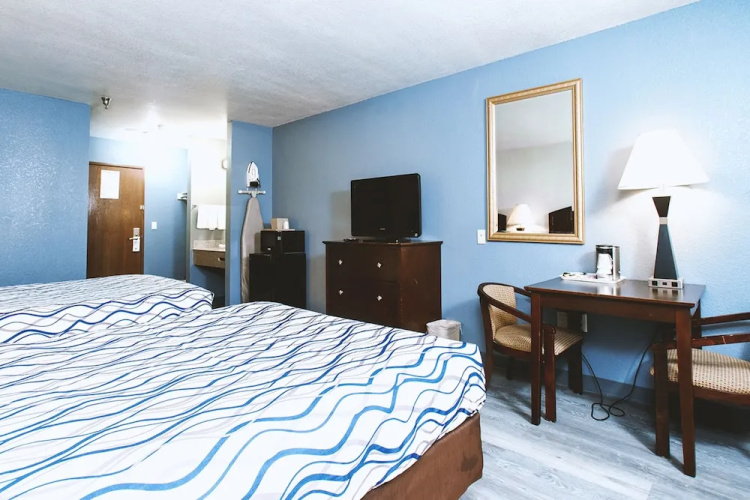 Comfort Inn North