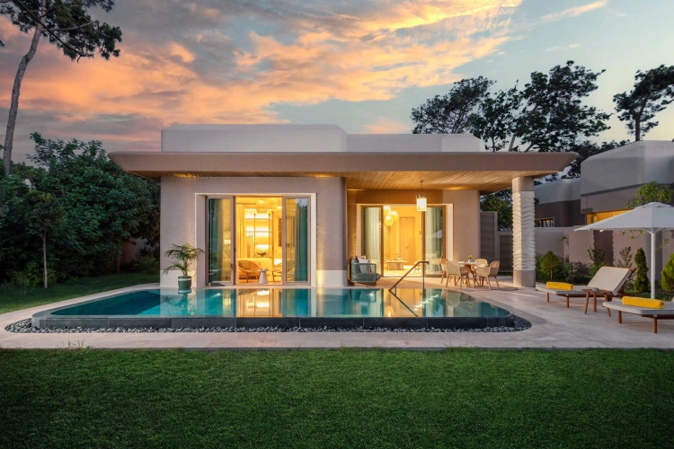 2 Bedrooms Villa