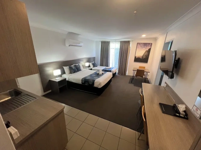 1 Bedroom Family Suite