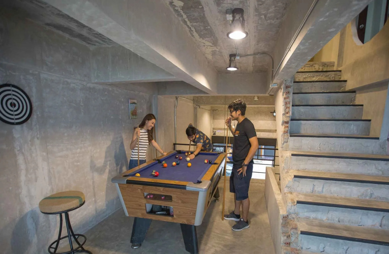 UdonBackpackers Beds and cafe