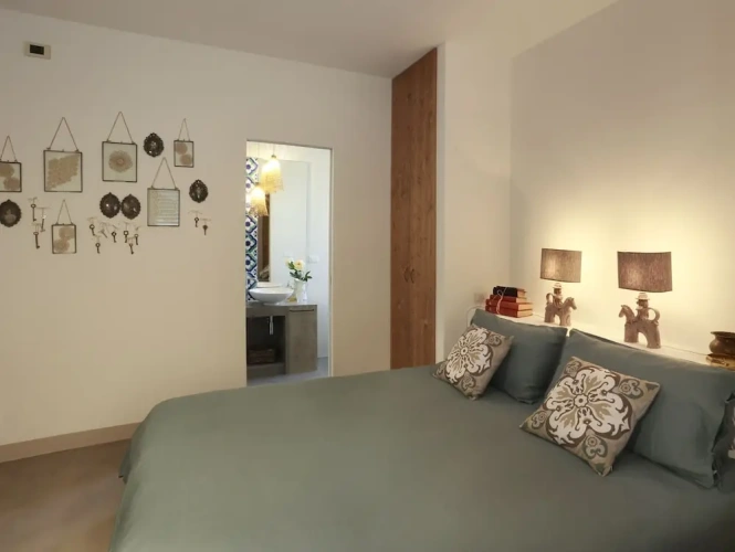4 Bedrooms Villa