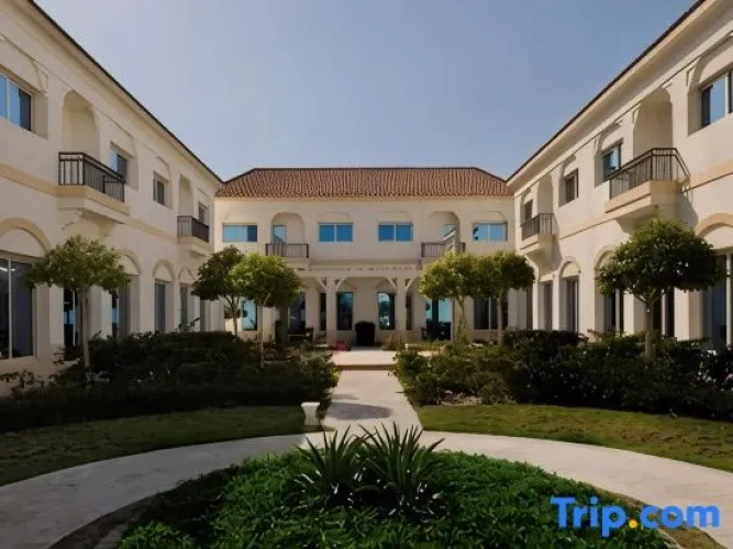 3 Bedrooms Villa