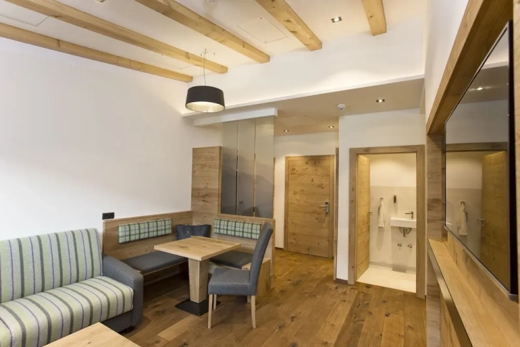 Superior Double Suite with balcony