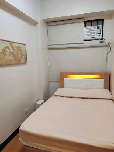 Charming 2BR Condo in Cambridge With Wifi, Smart TV