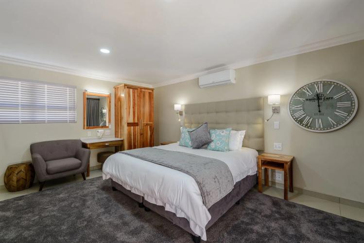 Kiara Lodge