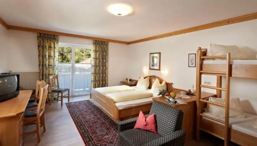Standard Family room